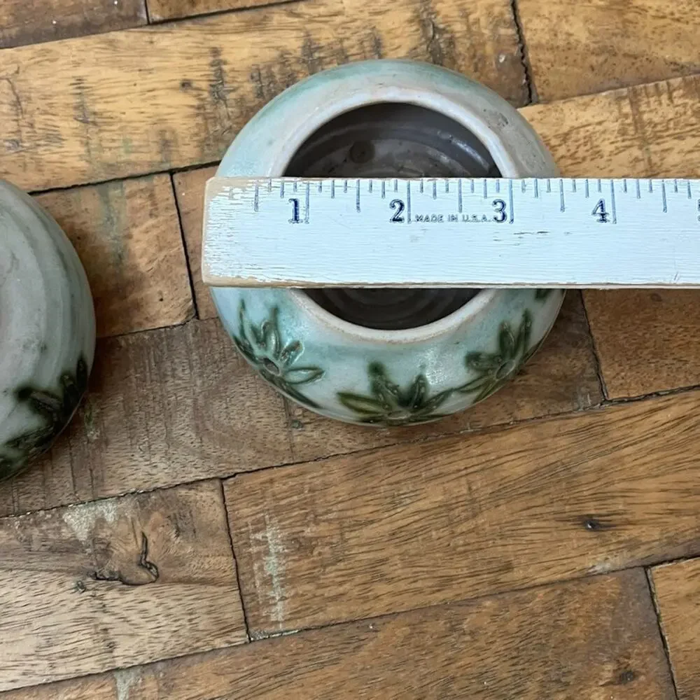 Malahide Pottery 2 in Tea Light Candle Holders (2) Leaf Design Cut Out Matte